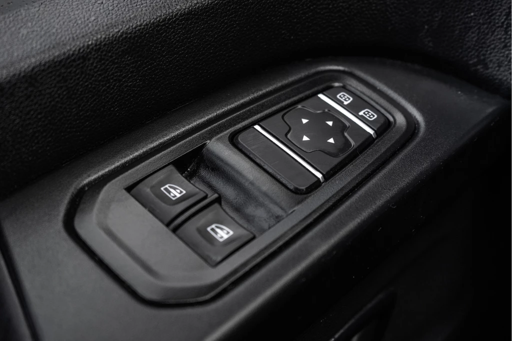 Renault Trafic – foto 24