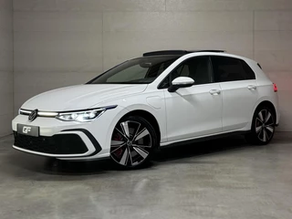 Volkswagen Golf – thumbnail 1