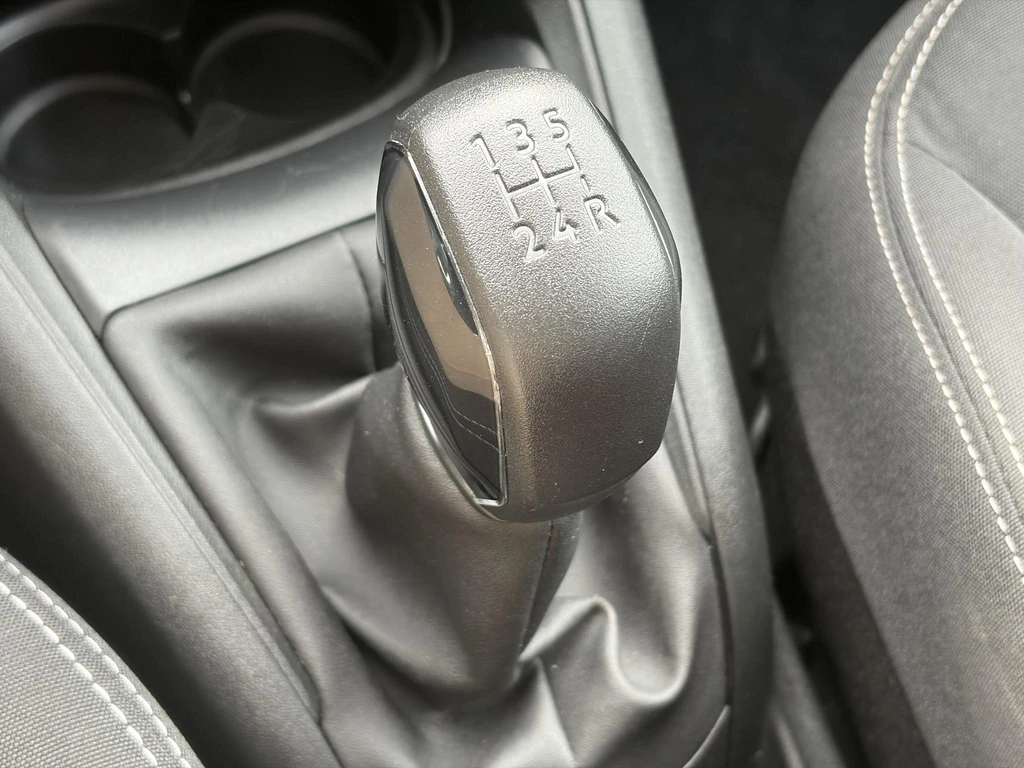 Peugeot 208 – foto 27