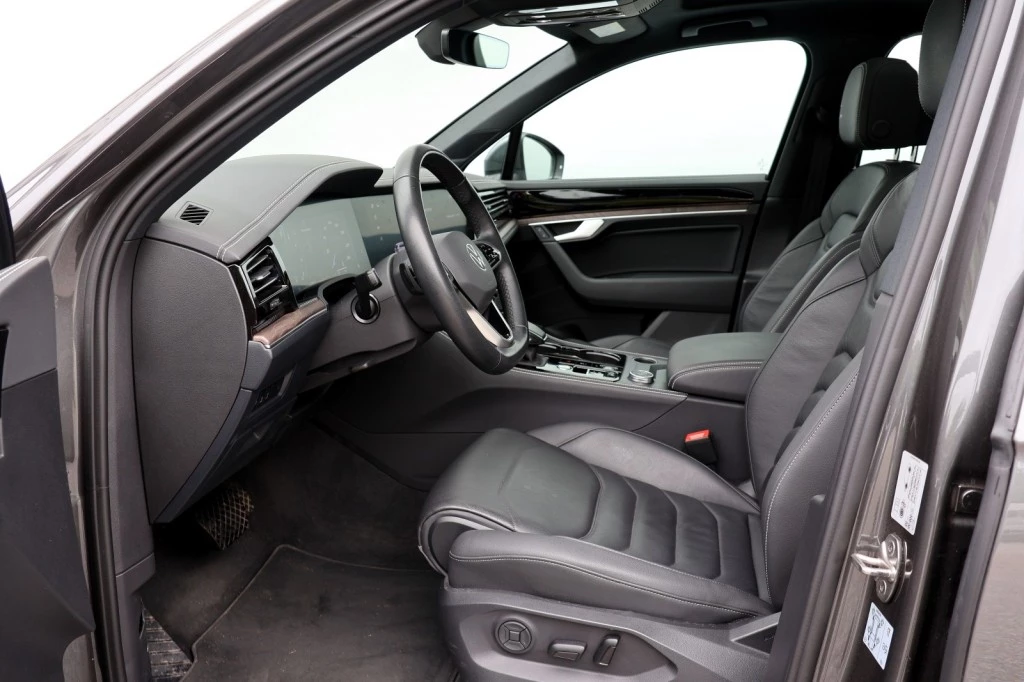 Volkswagen Touareg – foto 8