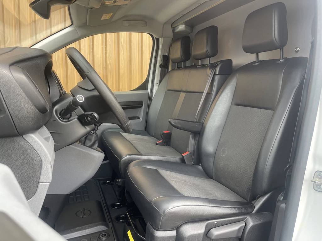 Opel Vivaro – foto 28