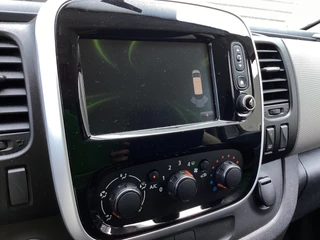 Renault Trafic – thumbnail 12