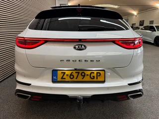 Kia ProCeed – thumbnail 3