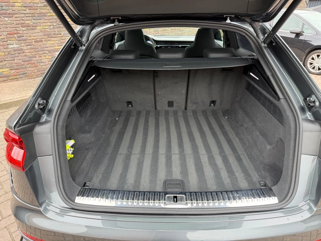 Audi RSQ8 – foto 22