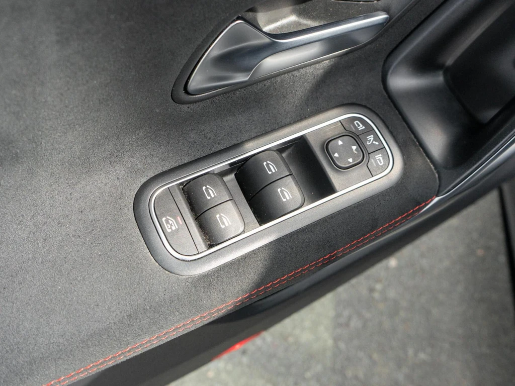 Mercedes-Benz CLA – foto 32