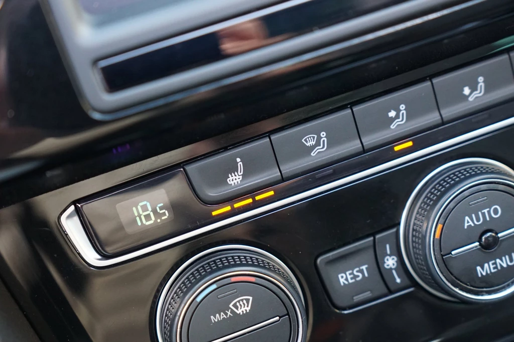 Volkswagen Passat – foto 26