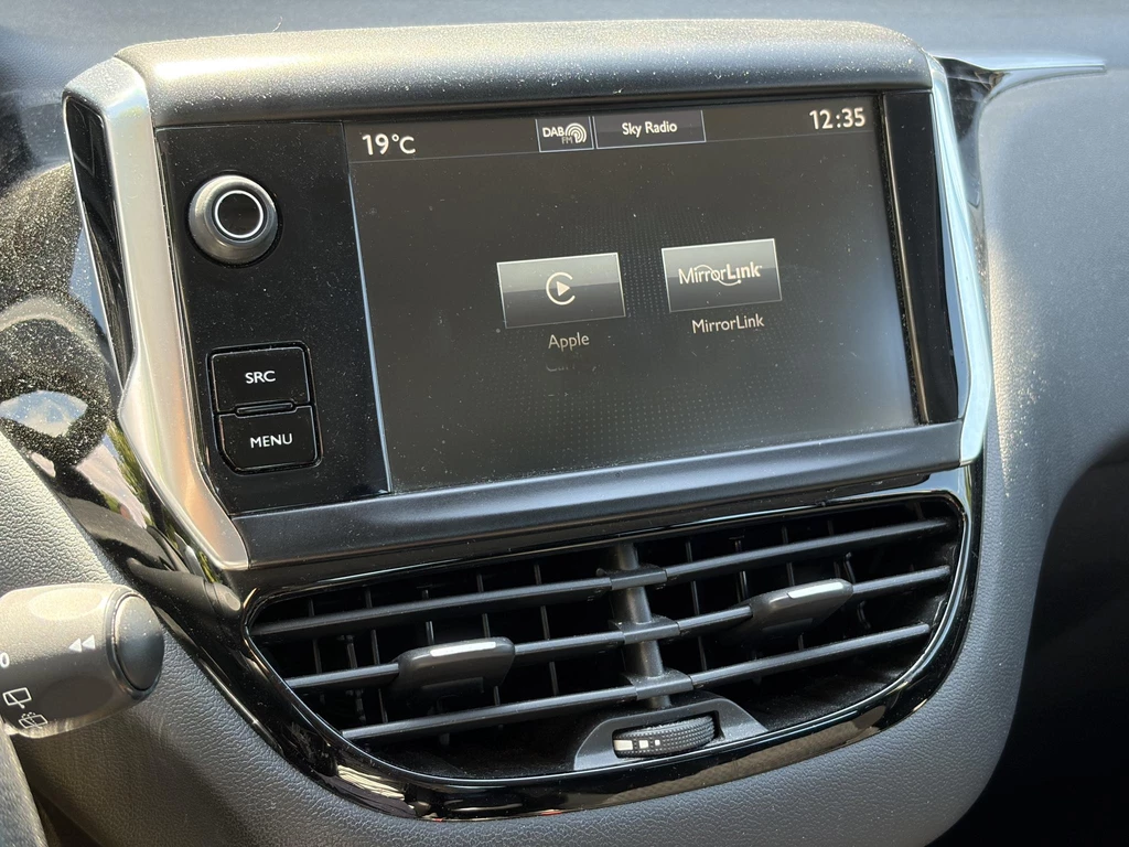 Peugeot 208 – foto 17