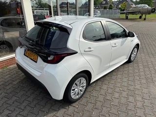 Toyota Yaris – thumbnail 3