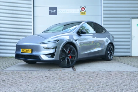 Tesla Model Y Performance AWD 83 kWh Juniper, AutoPilot4.0 Ryzen, (FSD 99,- p/mnd)