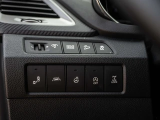 Hyundai Santa Fe – thumbnail 27
