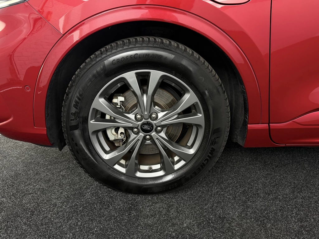 Ford Kuga – foto 12