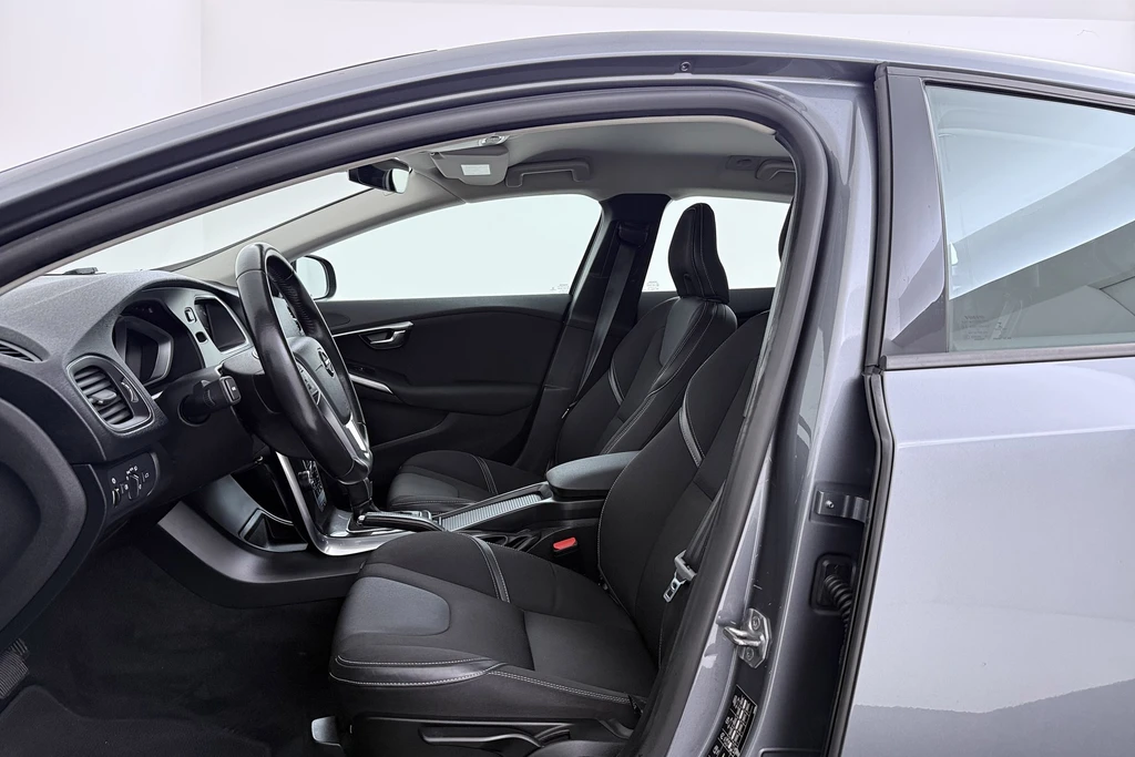 Volvo V40 – foto 14