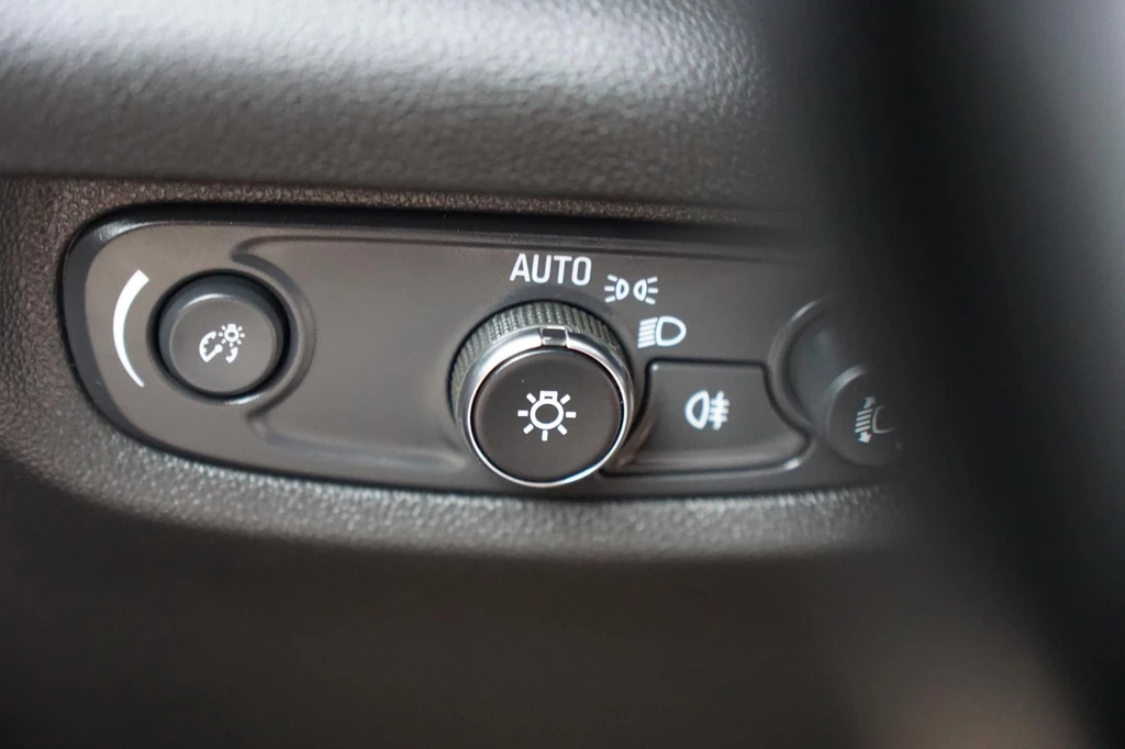 Opel Insignia – foto 32