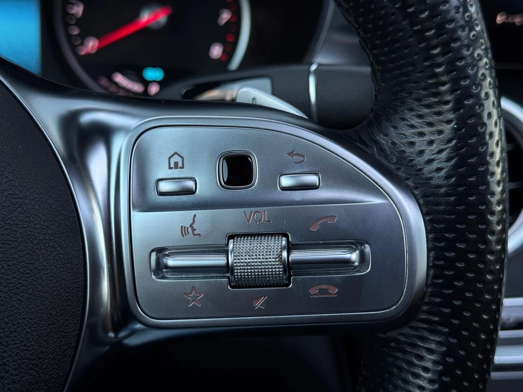 Mercedes-Benz GLC – foto 30