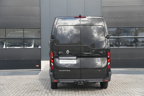 Renault Master E-Tech T35 L2H2 Advance Long Range 87 kWh 143pk - Navi - Camera - Betimmering - Trekhaak - 270 GR deuren - Rijklaar