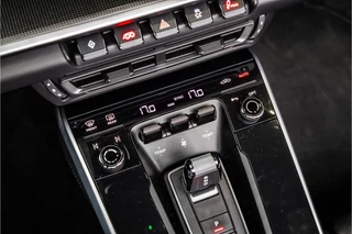Porsche 911 – thumbnail 24