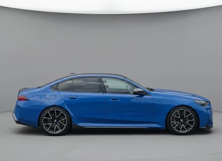 BMW M5 – thumbnail 7