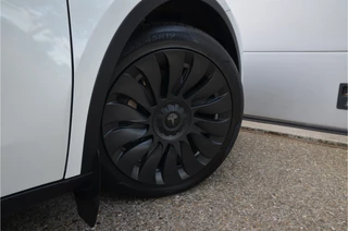 Tesla Model Y – thumbnail 9