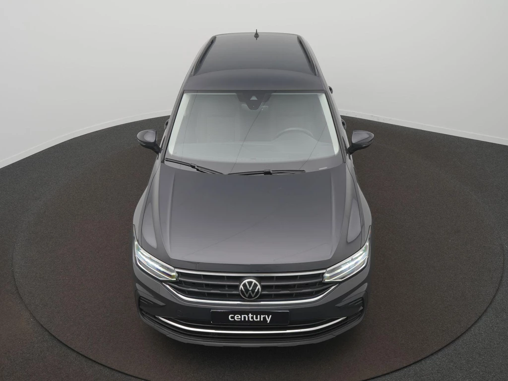 Volkswagen Tiguan – foto 11