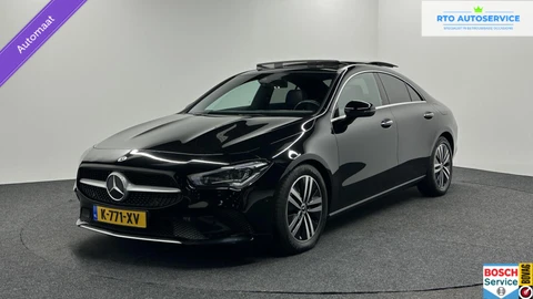 Mercedes CLA-klasse 180 Business Solution Luxury PANO CAMERA SFEERVERLICHTING NAVI CARPLAY.
