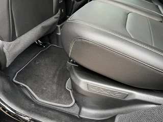 Jeep Wrangler – thumbnail 23