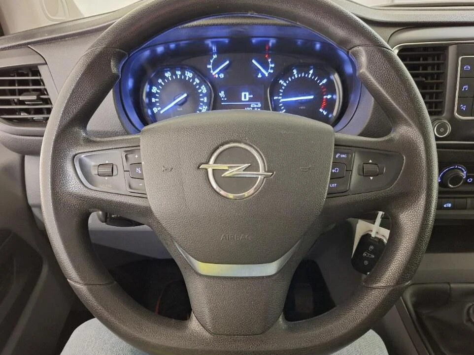 Opel Vivaro – foto 8