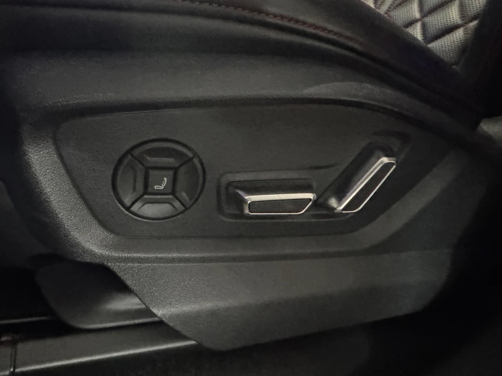 Audi Q8 – foto 15