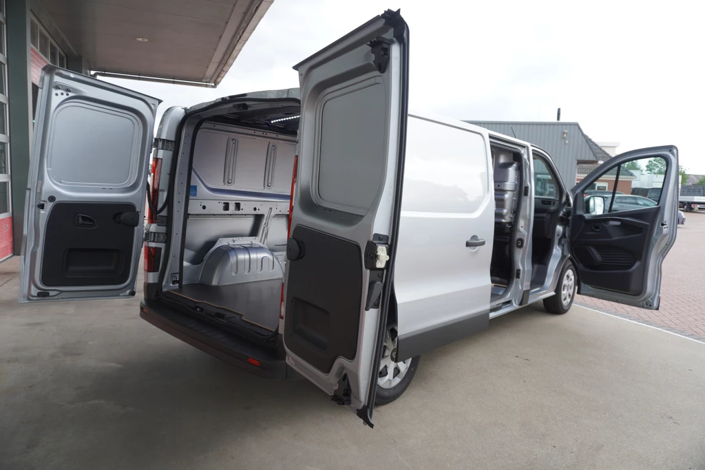 Renault Trafic – foto 11