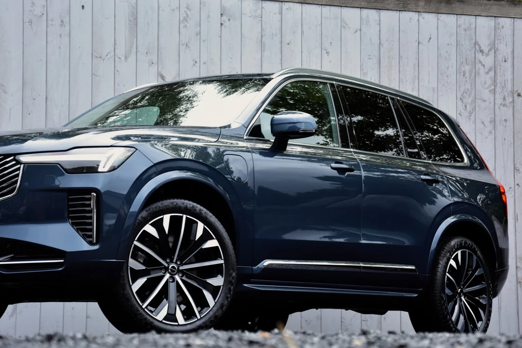 Volvo XC90 – foto 2