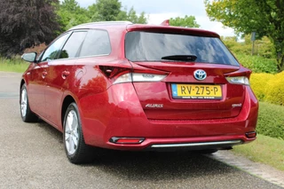Toyota Auris – thumbnail 2