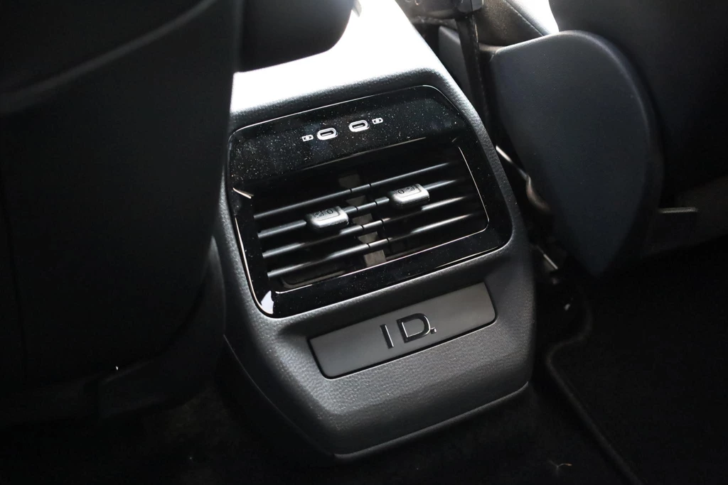 Volkswagen ID.4 – foto 18