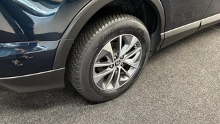 Toyota RAV4 – thumbnail 10