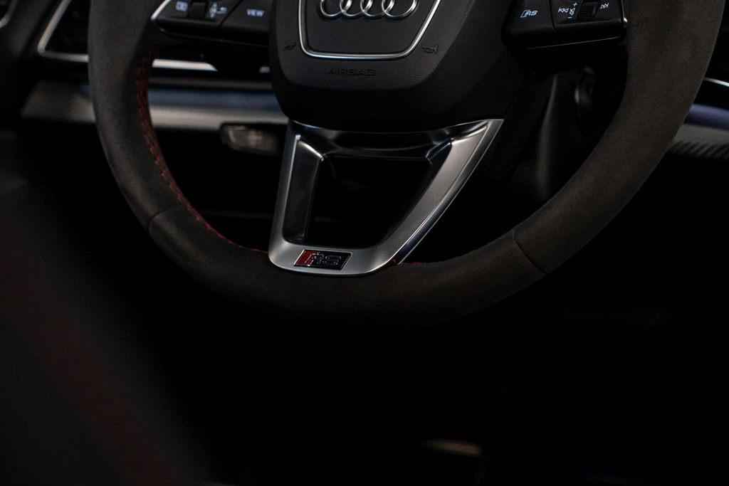 Audi RSQ8 – foto 44