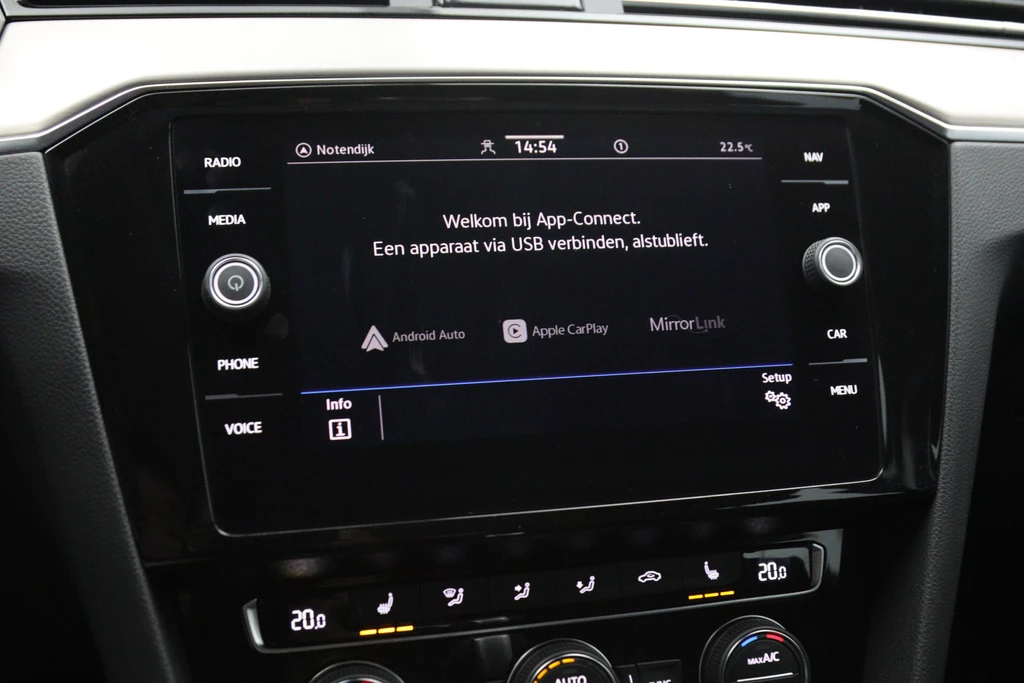Volkswagen Passat – foto 28