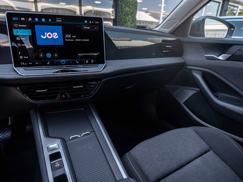Volkswagen Passat – foto 9