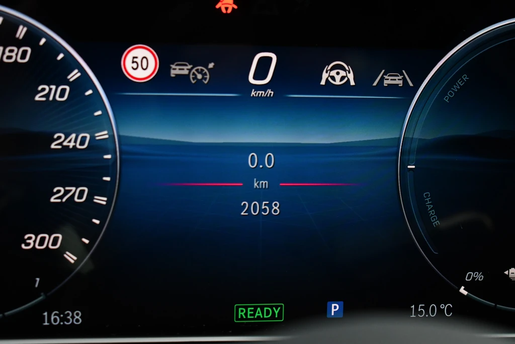 Mercedes-Benz E-Klasse – foto 57