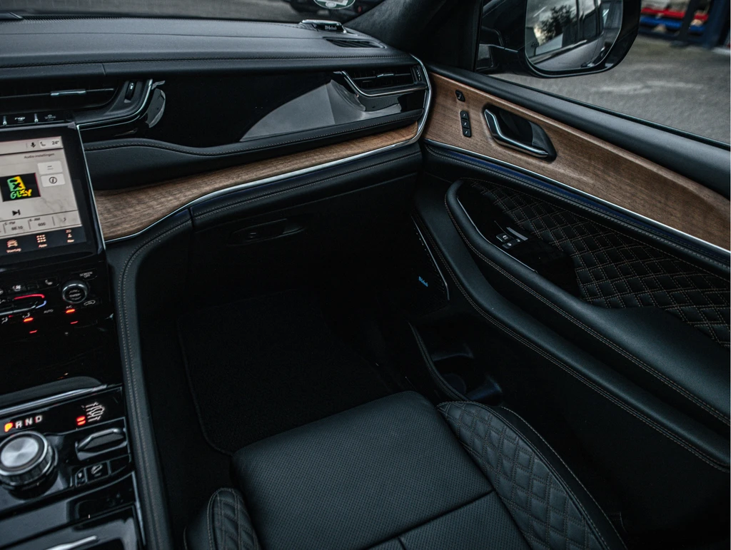 Jeep Grand Cherokee – foto 19