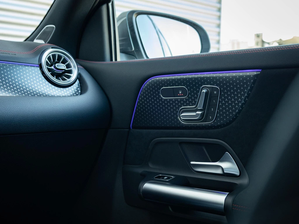 Mercedes-Benz EQA – foto 21