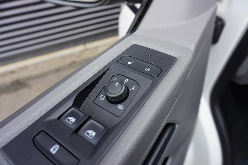 Volkswagen Transporter – foto 10