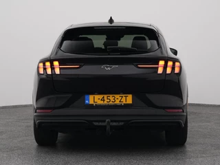 Ford Mustang Mach-E – thumbnail 7