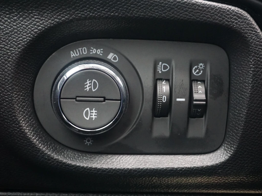 Opel Corsa-e – foto 15
