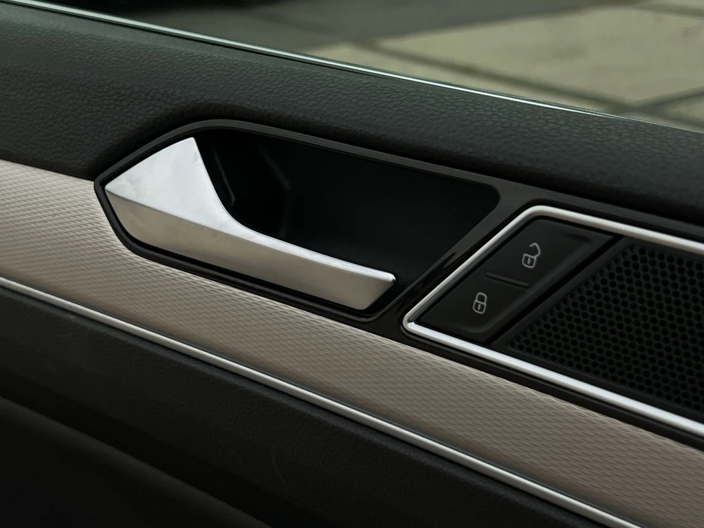 Volkswagen Passat – foto 25
