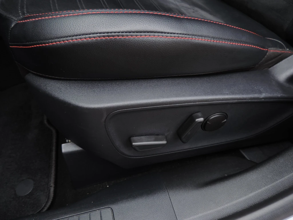 Ford Kuga – foto 14