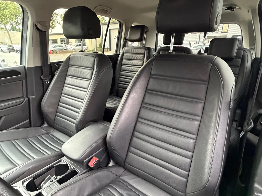 Volkswagen Touran – foto 26