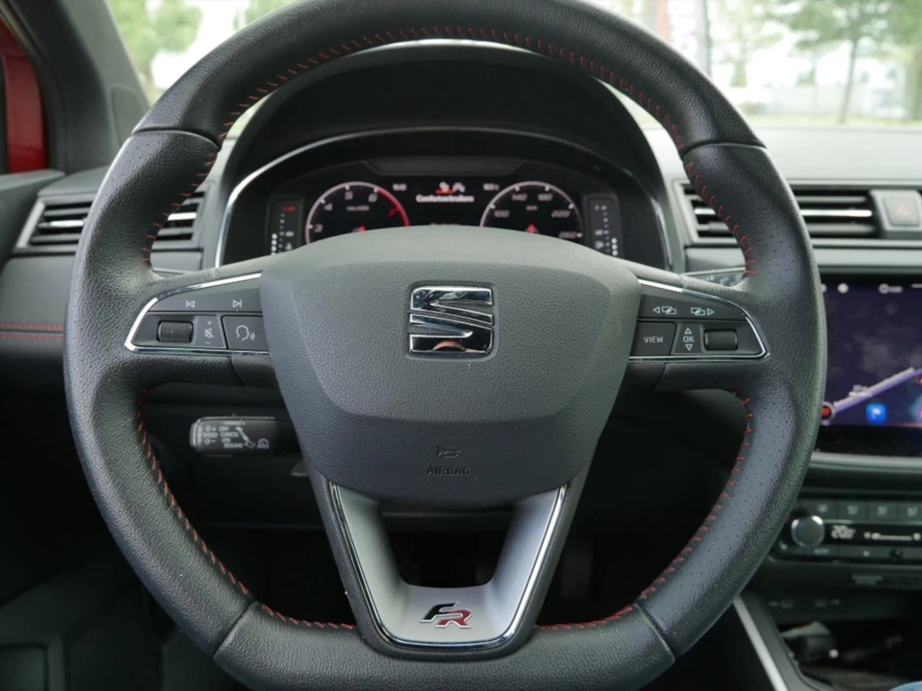 SEAT Arona – foto 24