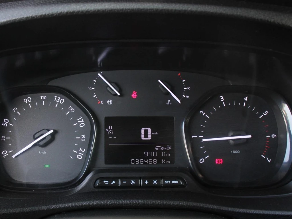 Opel Vivaro – foto 17