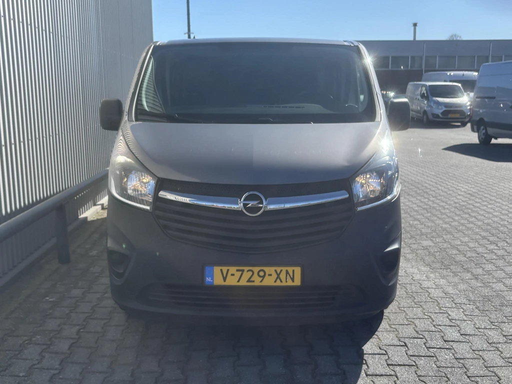 Opel Vivaro – foto 9
