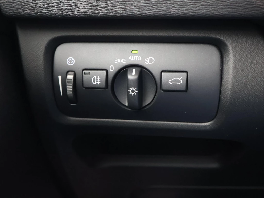 Volvo V40 – foto 25