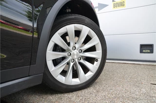 Tesla Model X – thumbnail 11