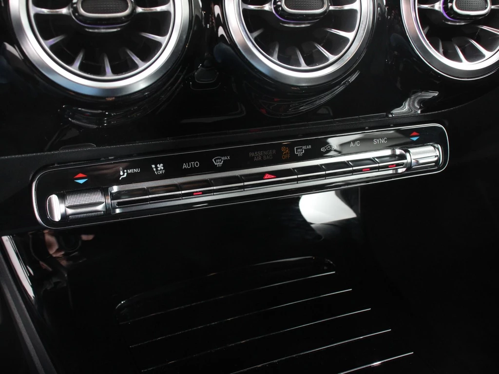 Mercedes-Benz CLA – foto 21